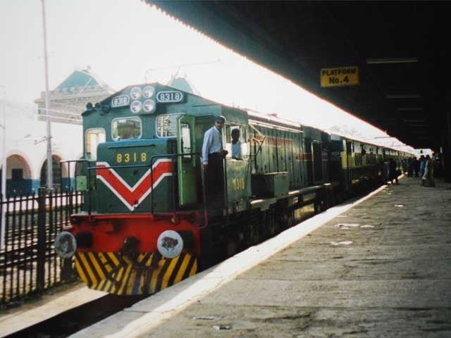 پاکستان اورروس کے درمیان ریلوے کی اپ گریڈیشن کا معاہدہ