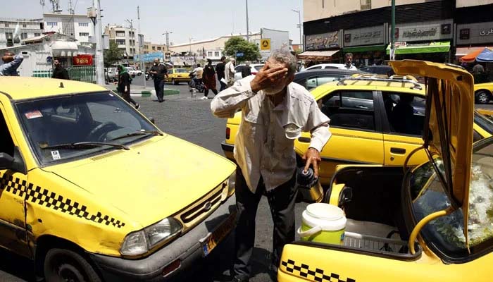 ایران میں ہیٹ ویو، آج دفاتر اور بینکوں میں چھٹی کا اعلان